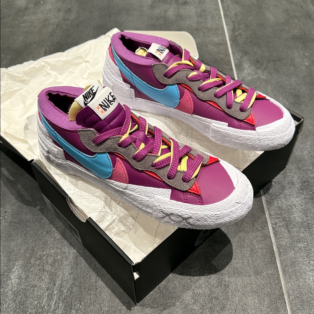 Nike Blazer Low Sacai KAWS Sneakers women’s size 8